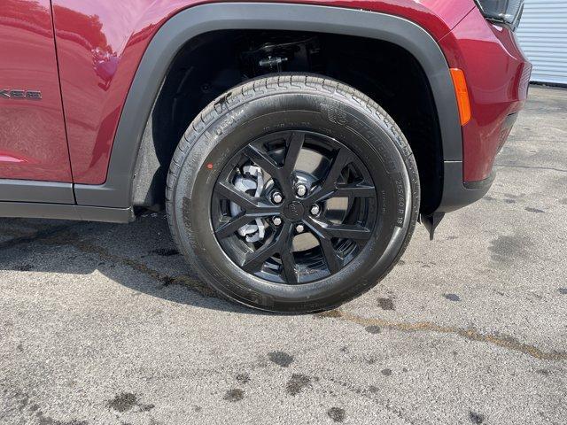 new 2025 Jeep Grand Cherokee L car, priced at $44,268