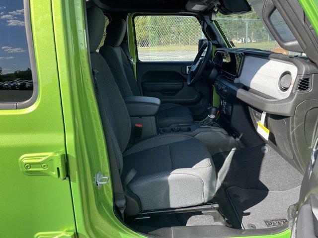 new 2025 Jeep Gladiator car, priced at $40,739