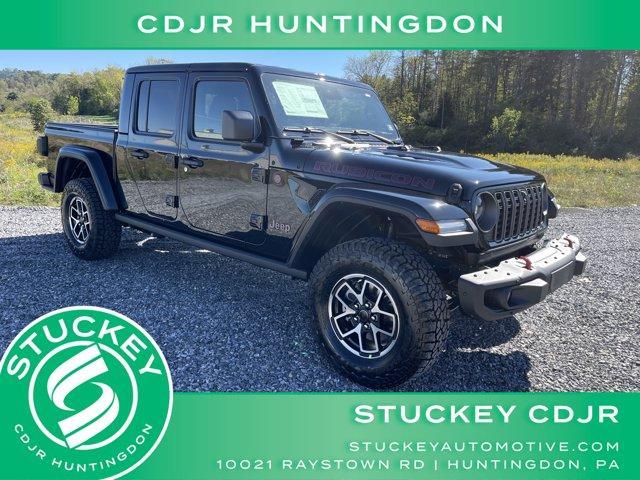 new 2025 Jeep Gladiator car, priced at $54,900