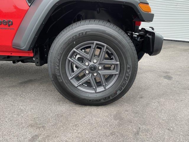 new 2025 Jeep Gladiator car, priced at $40,687