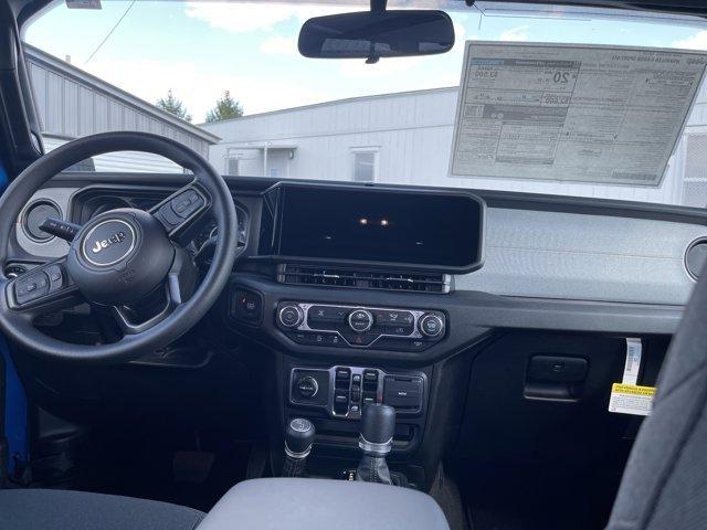 new 2025 Jeep Wrangler car, priced at $36,672