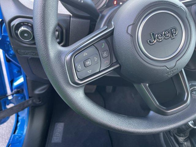 new 2025 Jeep Wrangler car, priced at $36,672