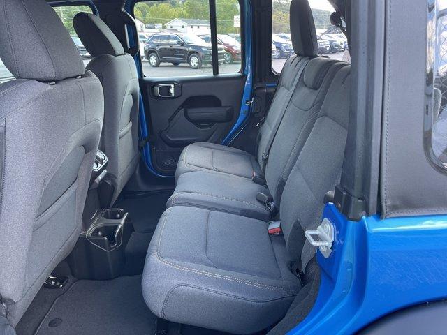 new 2025 Jeep Wrangler car, priced at $36,672