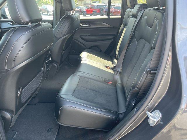 new 2025 Jeep Grand Cherokee car, priced at $41,529