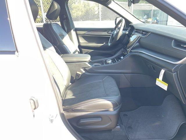 new 2025 Jeep Grand Cherokee L car, priced at $44,141