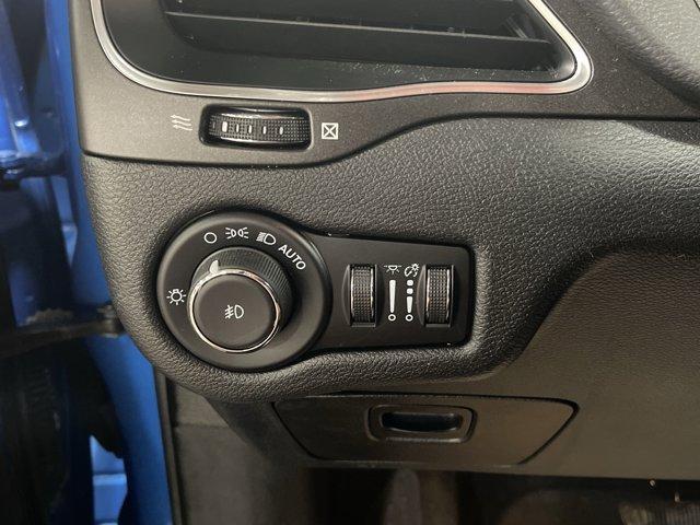 used 2022 Jeep Cherokee car, priced at $27,997