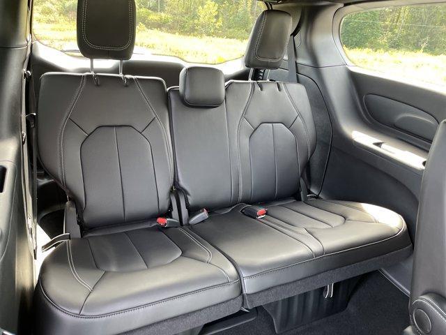 new 2026 Chrysler Pacifica car