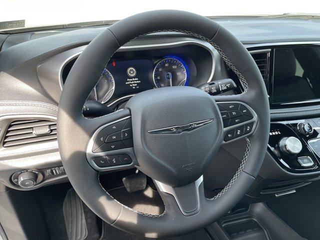 new 2026 Chrysler Pacifica car