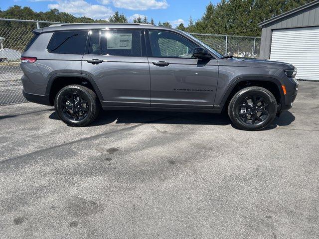 new 2025 Jeep Grand Cherokee L car, priced at $41,748