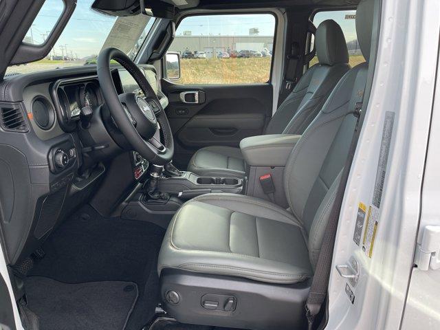 new 2026 Jeep Gladiator car, priced at $62,995