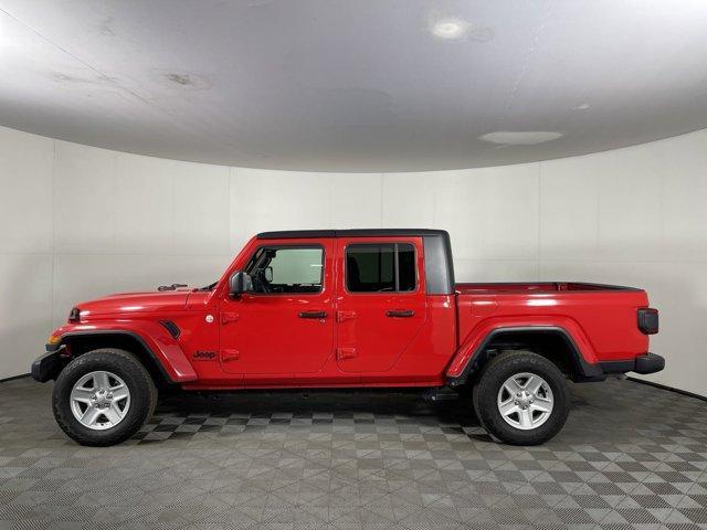 used 2021 Jeep Gladiator car, priced at $29,297