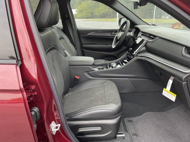 new 2025 Jeep Grand Cherokee L car, priced at $42,605