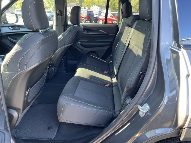 new 2025 Jeep Grand Cherokee car, priced at $36,745