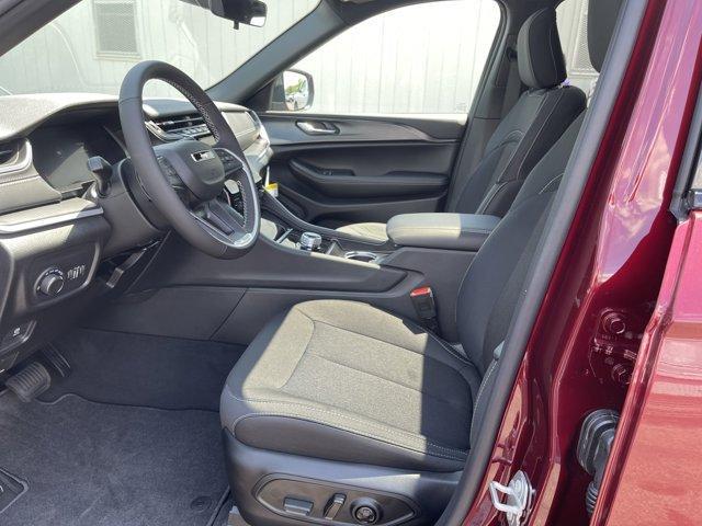 new 2025 Jeep Grand Cherokee L car, priced at $38,462
