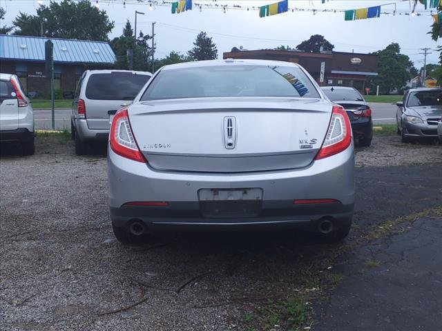 used 2013 Lincoln MKS car