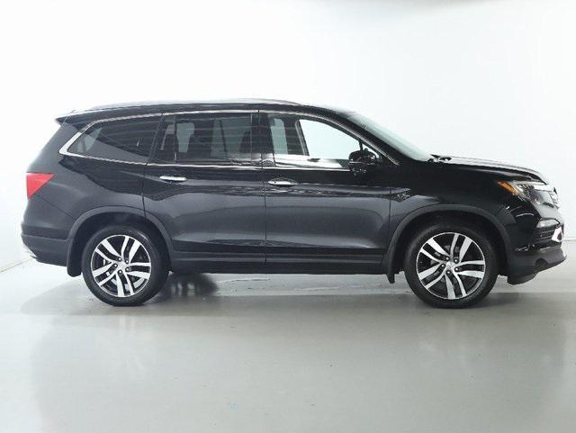 used 2017 Honda Pilot car, priced at $13,747