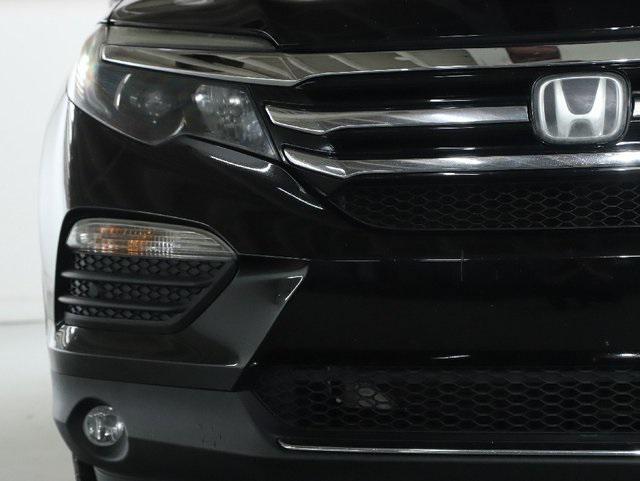 used 2017 Honda Pilot car, priced at $13,747