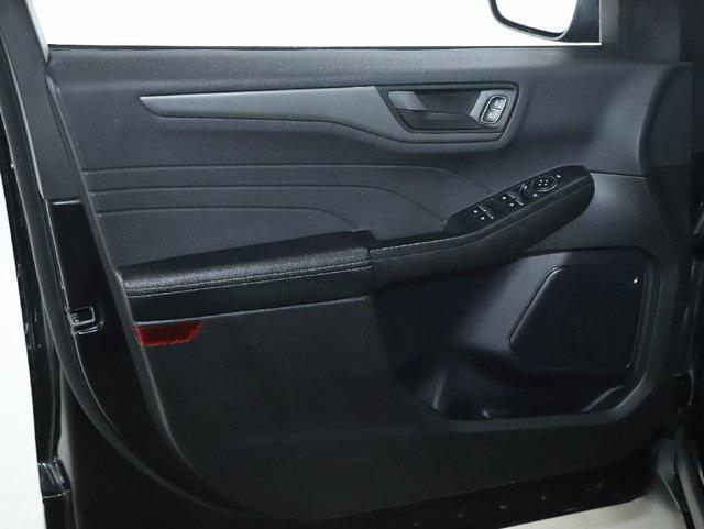 used 2024 Ford Escape car, priced at $22,999