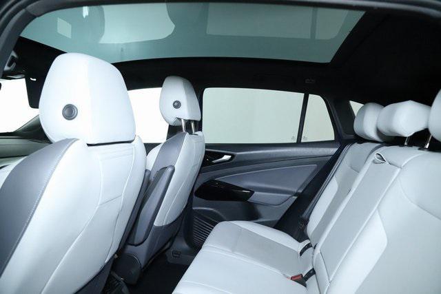 used 2022 Volkswagen ID.4 car, priced at $24,922