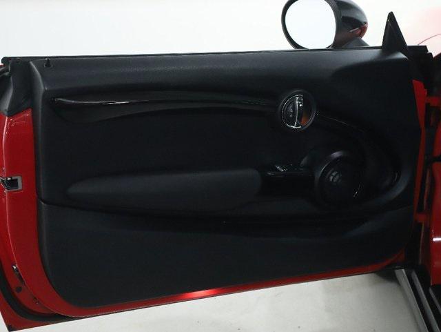 used 2019 MINI Hardtop car, priced at $16,352