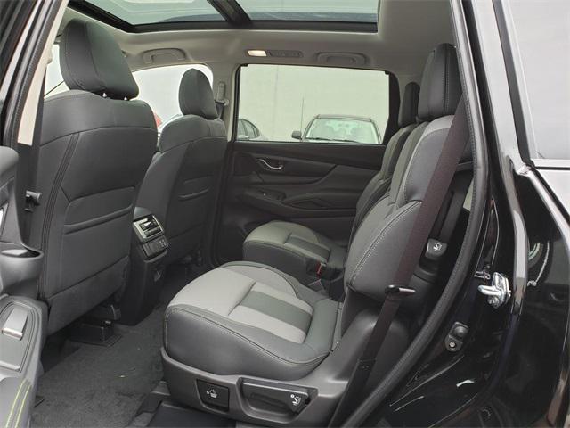 new 2025 Subaru Ascent car, priced at $44,398
