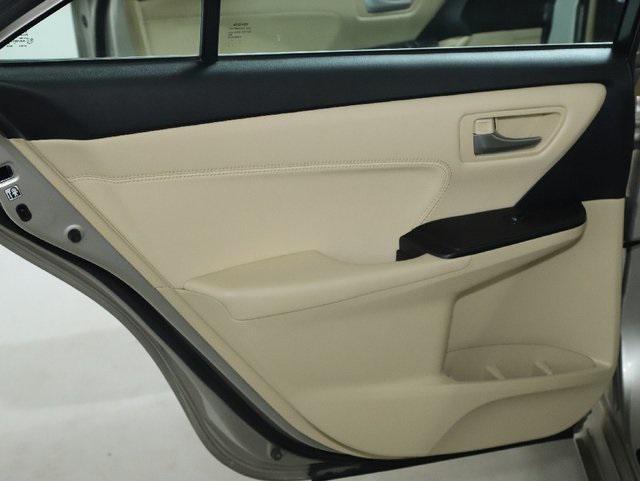 used 2015 Toyota Camry Hybrid car, priced at $12,999