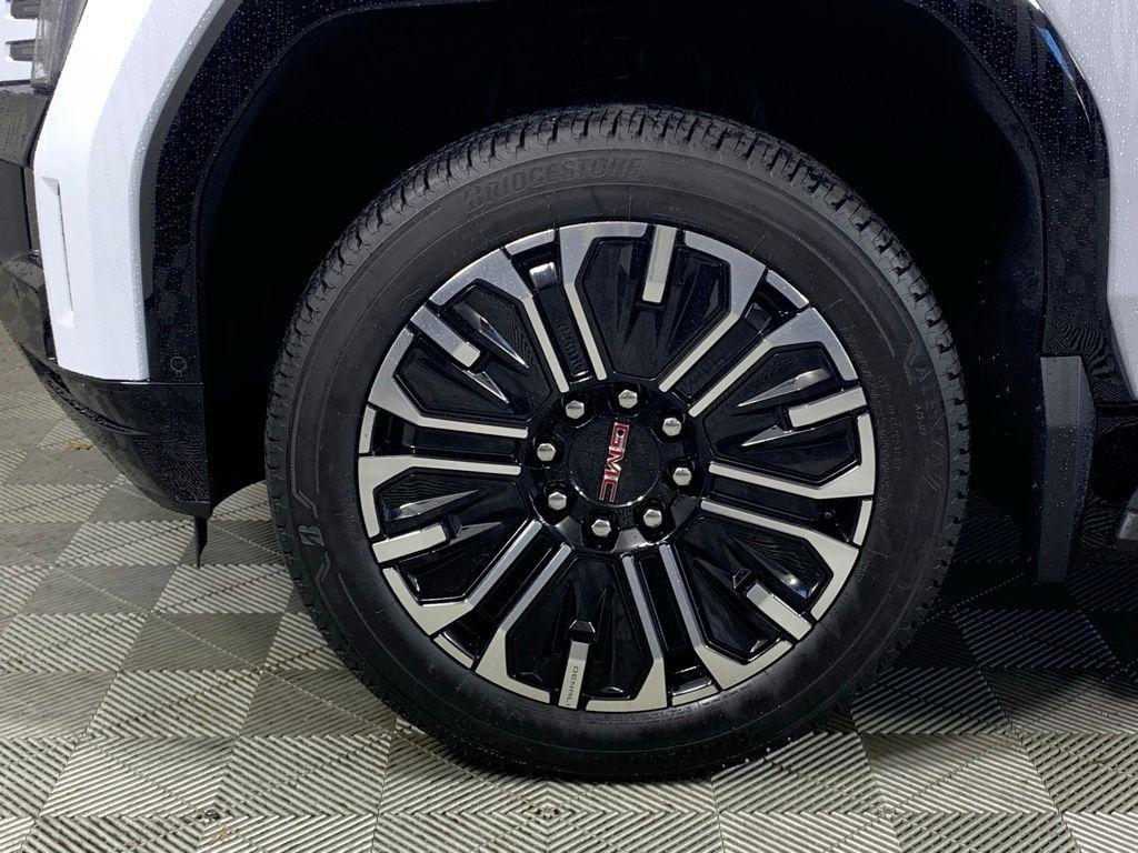 new 2026 GMC Sierra 1500 car, priced at $69,054