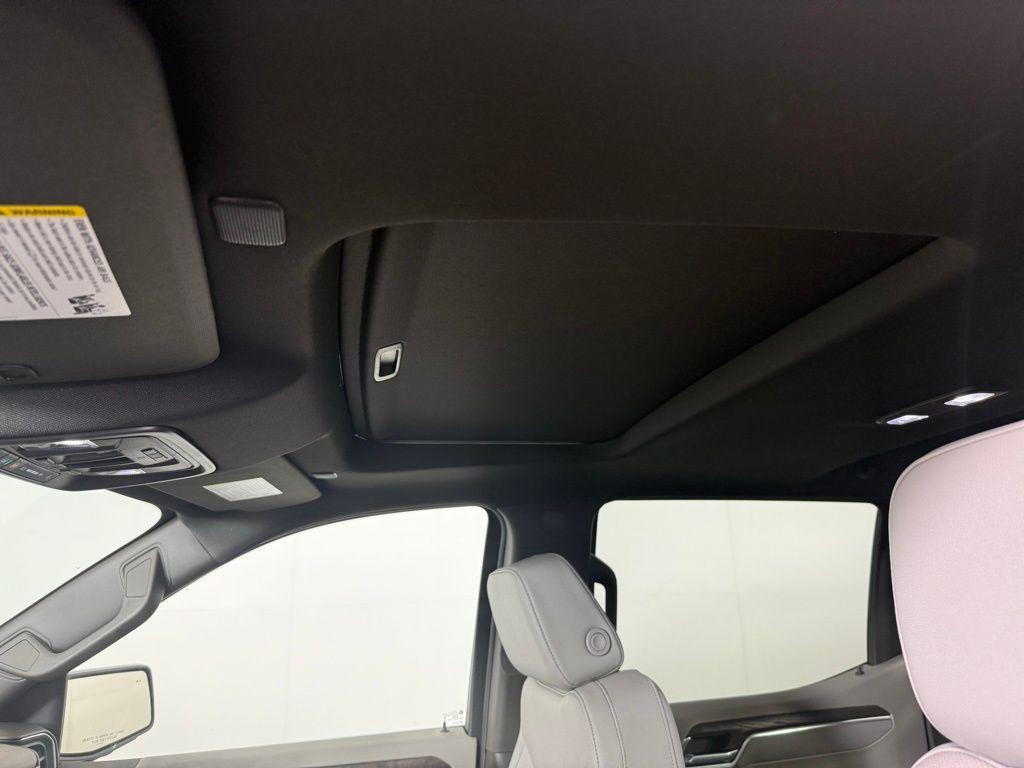 new 2025 GMC Sierra 1500 car, priced at $52,165