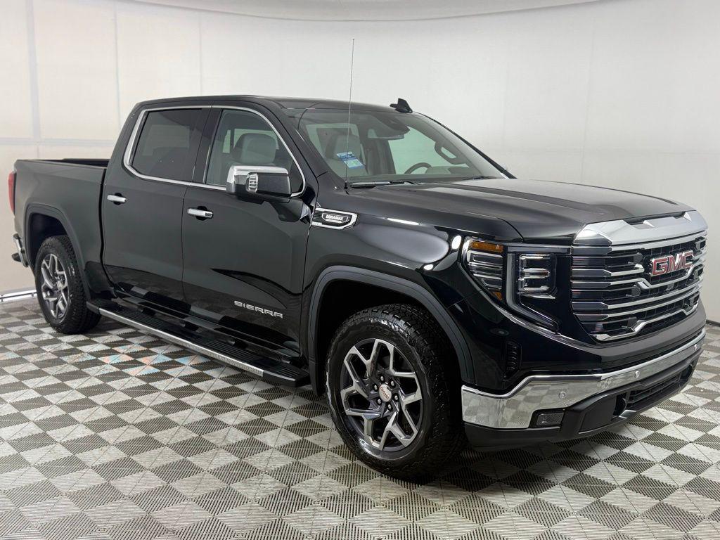 new 2025 GMC Sierra 1500 car, priced at $52,165