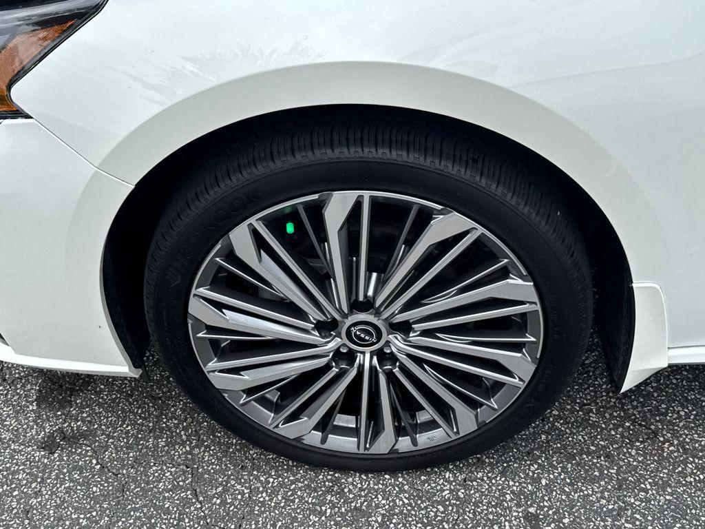 used 2023 Nissan Altima car, priced at $21,460