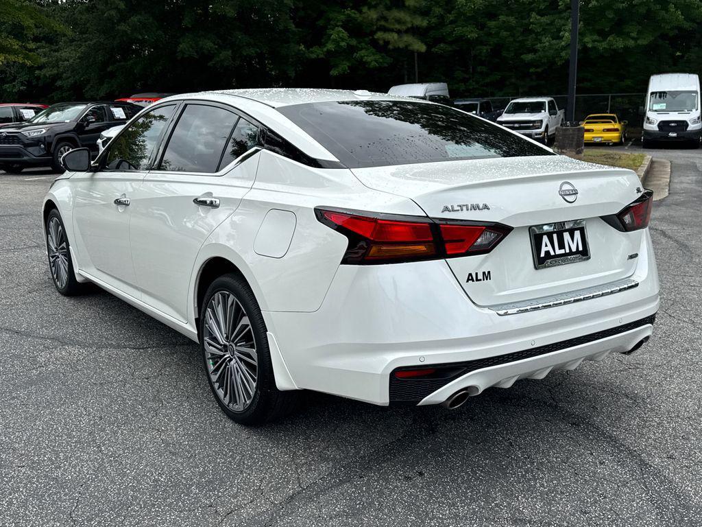 used 2023 Nissan Altima car, priced at $21,460