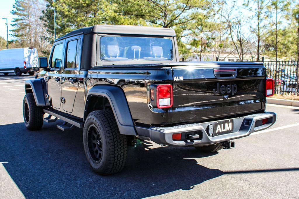 used 2022 Jeep Gladiator car, priced at $28,420