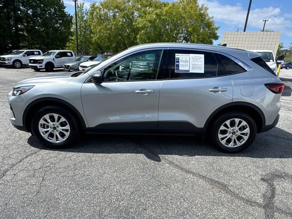 used 2023 Ford Escape car, priced at $20,920