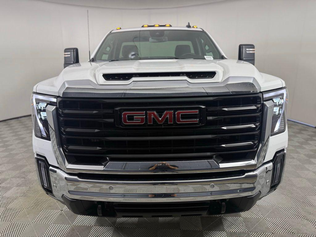 used 2025 GMC Sierra 2500 car, priced at $60,920