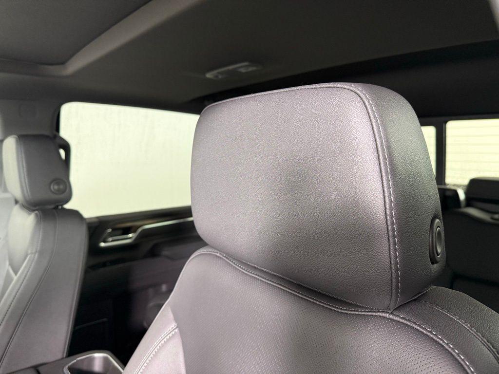 new 2025 GMC Sierra 2500 car, priced at $74,640