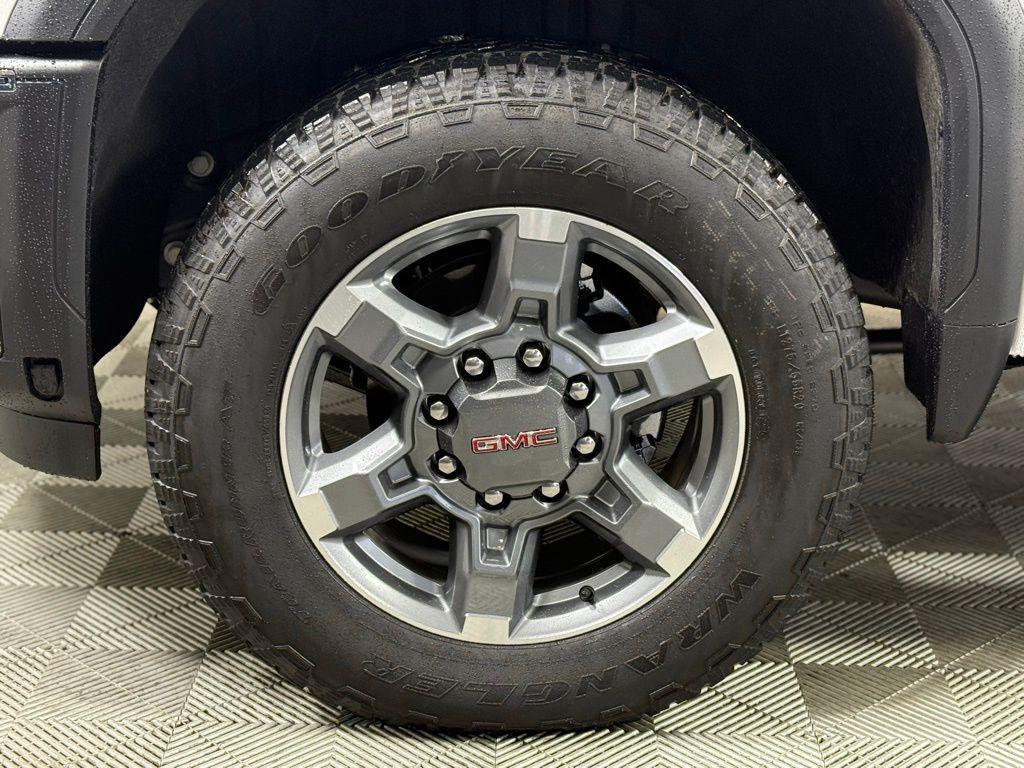 new 2025 GMC Sierra 2500 car, priced at $74,640