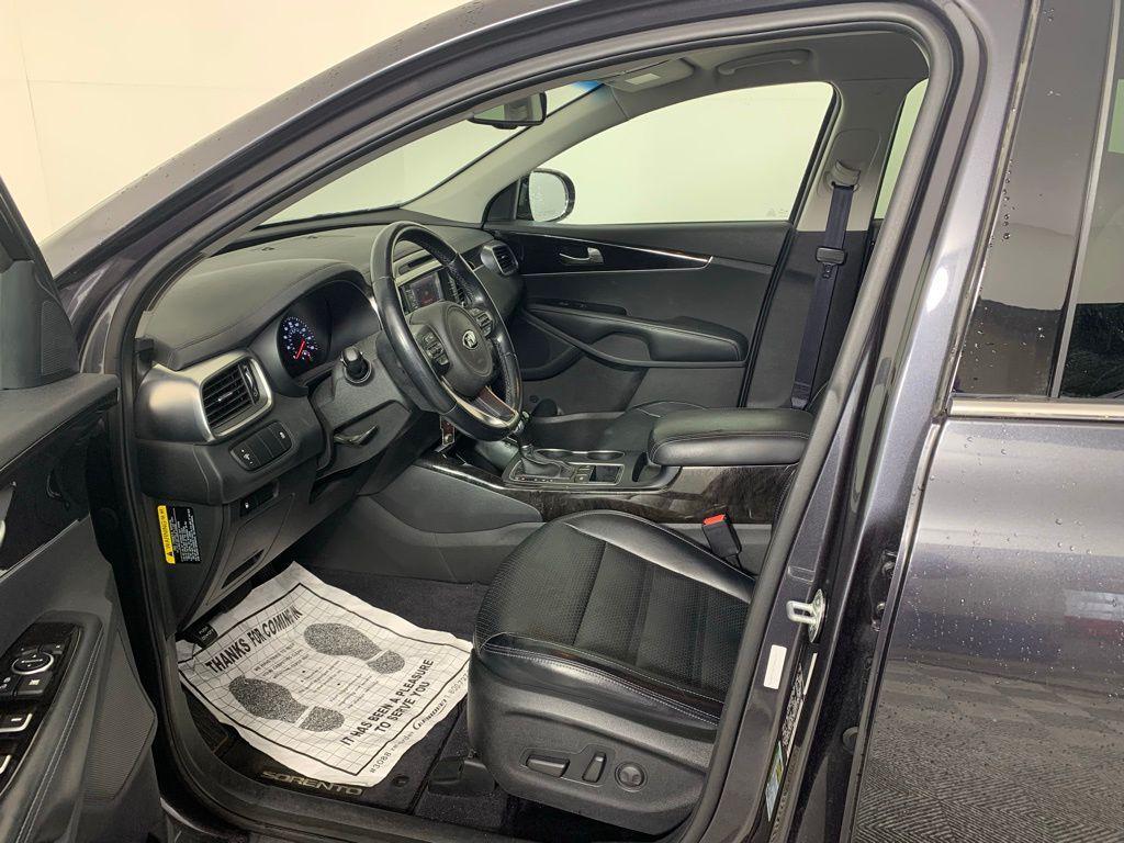 used 2016 Kia Sorento car, priced at $8,920