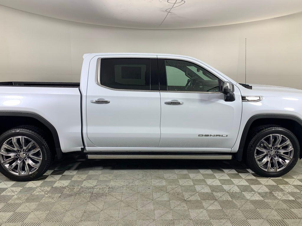 new 2026 GMC Sierra 1500 car, priced at $73,045