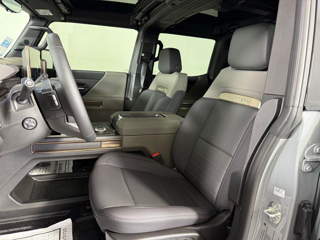 new 2025 GMC HUMMER EV Pickup car, priced at $112,955