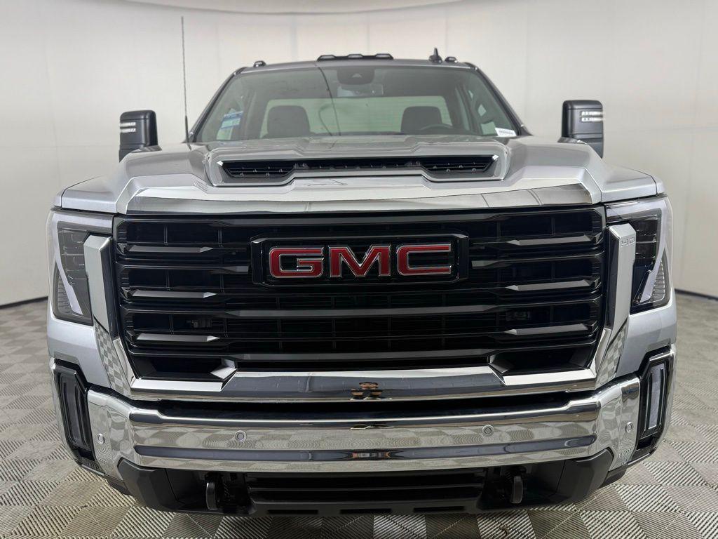 new 2025 GMC Sierra 2500 car, priced at $60,825