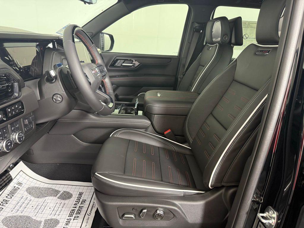 new 2025 GMC Yukon car, priced at $100,190