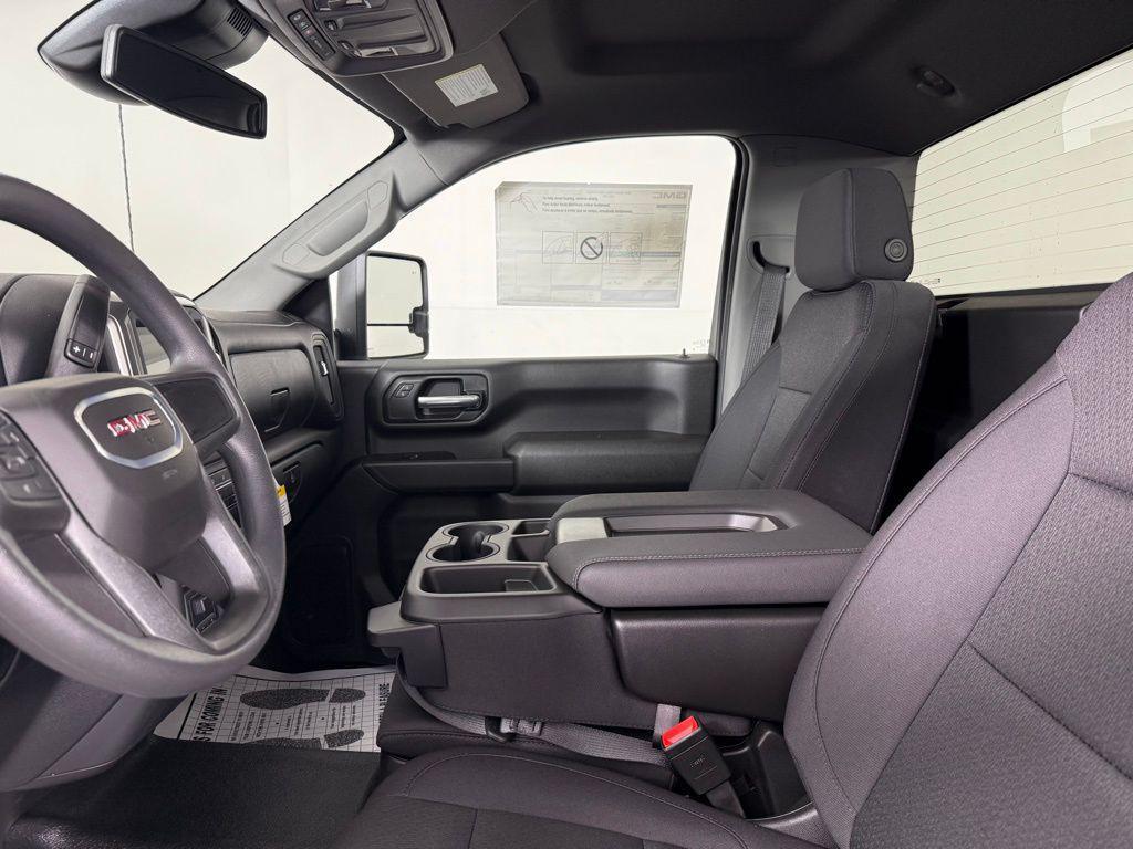 new 2025 GMC Sierra 2500 car, priced at $44,140