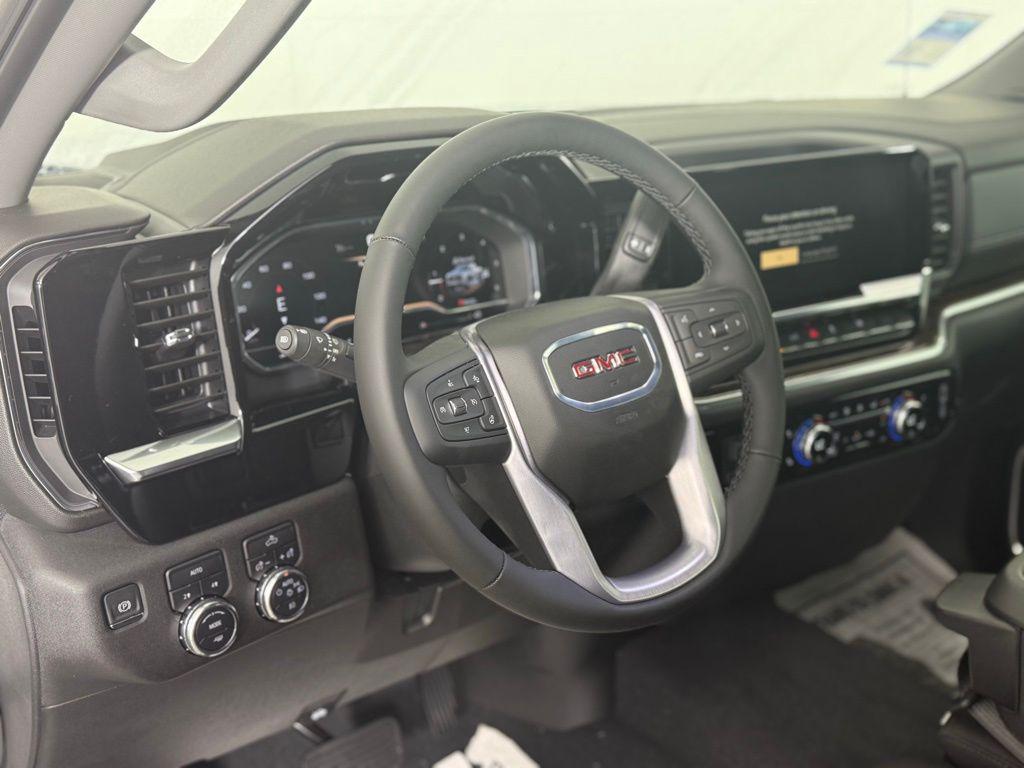 new 2025 GMC Sierra 1500 car, priced at $45,190