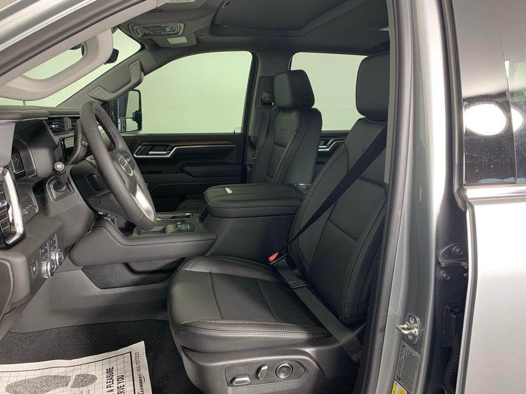 new 2025 GMC Sierra 2500 car, priced at $78,460
