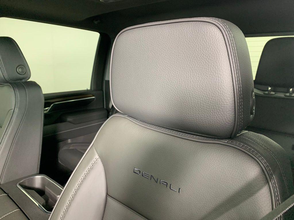 new 2025 GMC Sierra 2500 car, priced at $78,460