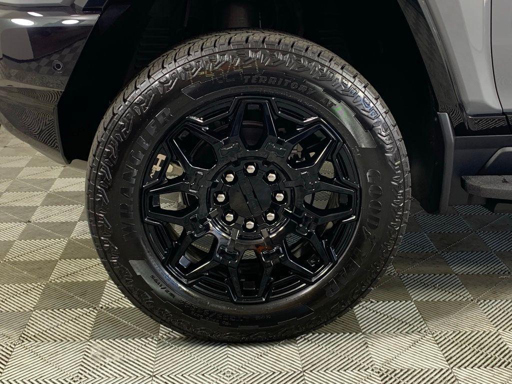 new 2026 GMC HUMMER EV SUV car, priced at $94,760