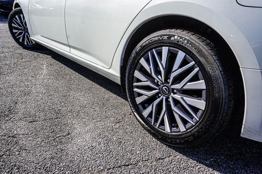 used 2023 Nissan Altima car, priced at $18,920