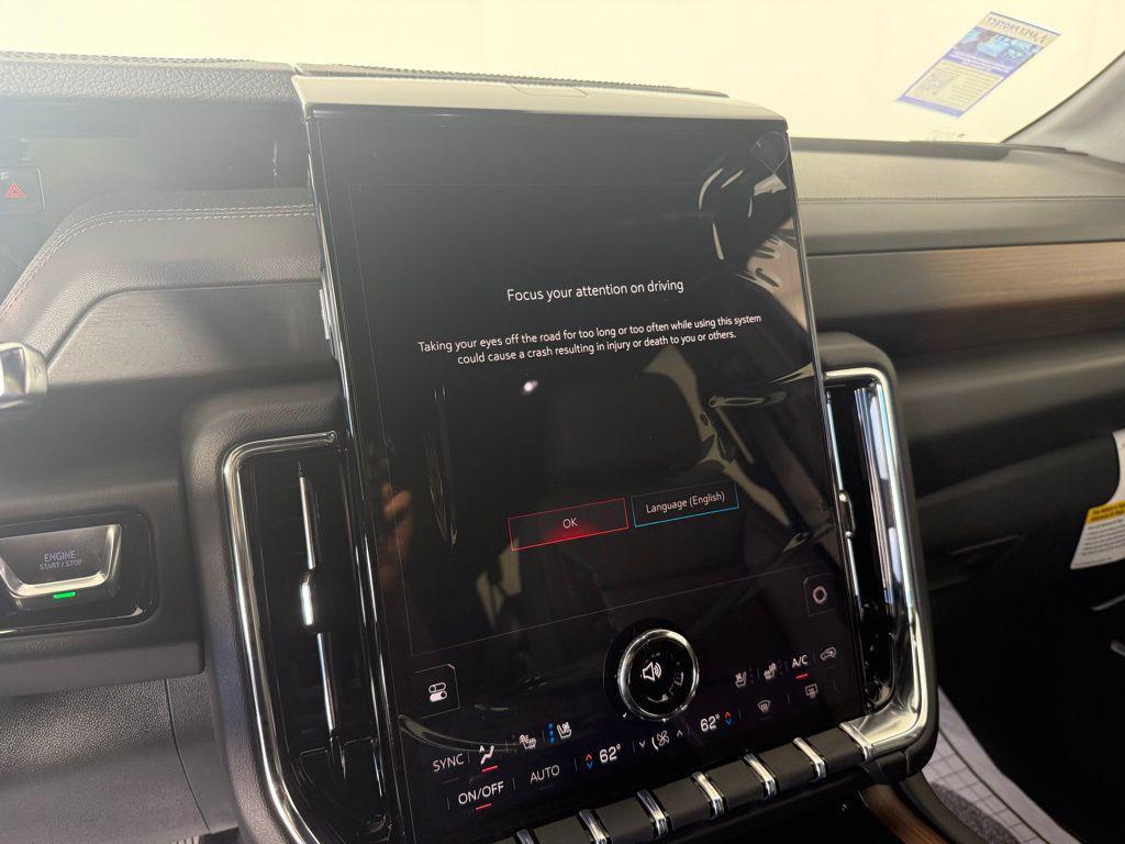 new 2025 GMC Yukon XL car, priced at $87,560