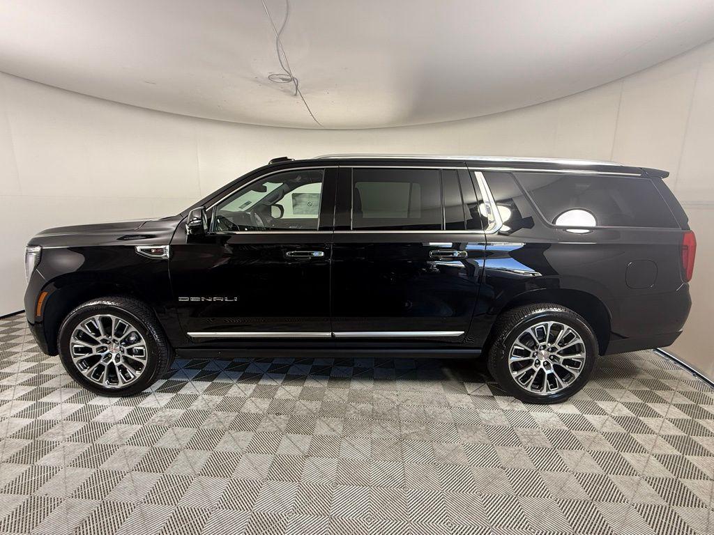 new 2025 GMC Yukon XL car, priced at $87,560