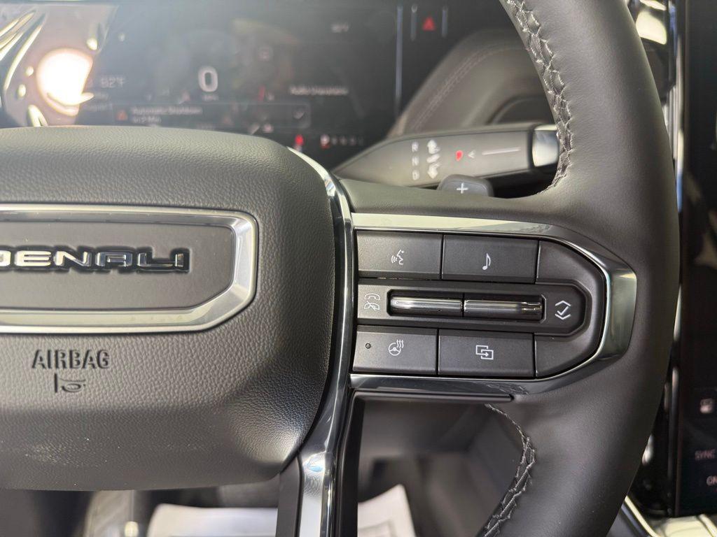 new 2025 GMC Yukon XL car, priced at $87,560